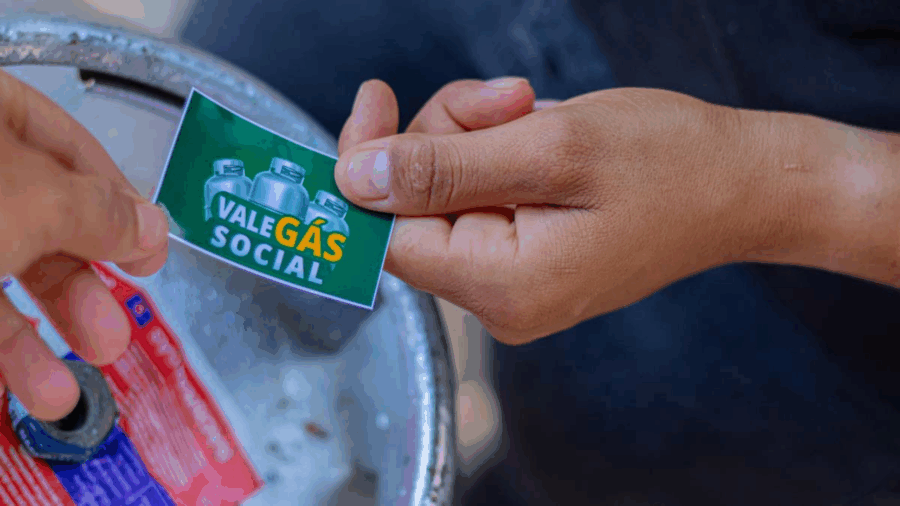 Auxílio Gás: Seu Gás de Cozinha Grátis Está a Um Passo!