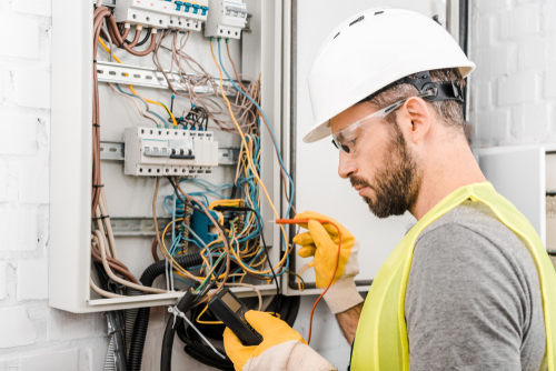 Learn to Be an Electrician for Free — Start Today!