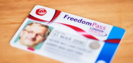 🧓💡 Many Seniors Don’t Know They Can Travel for Free