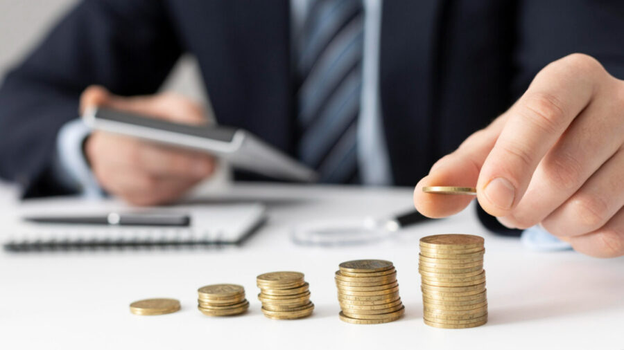 Hábitos Financeiros Que Podem Ajudar Você a Economizar Mais